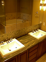Large Tub & Shower
